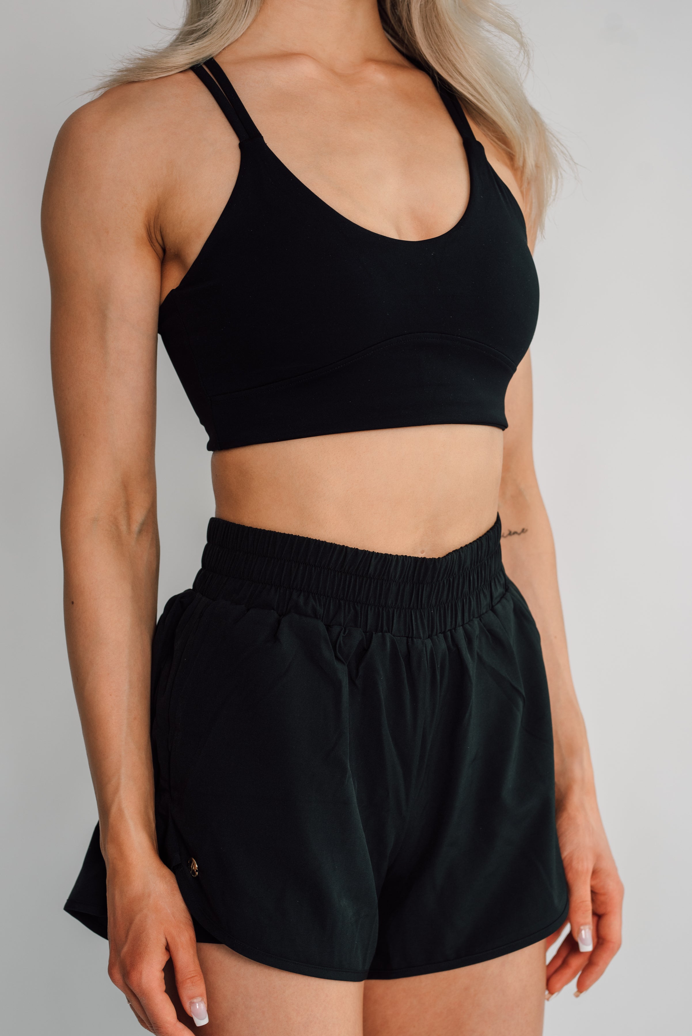 Active Top - Black
