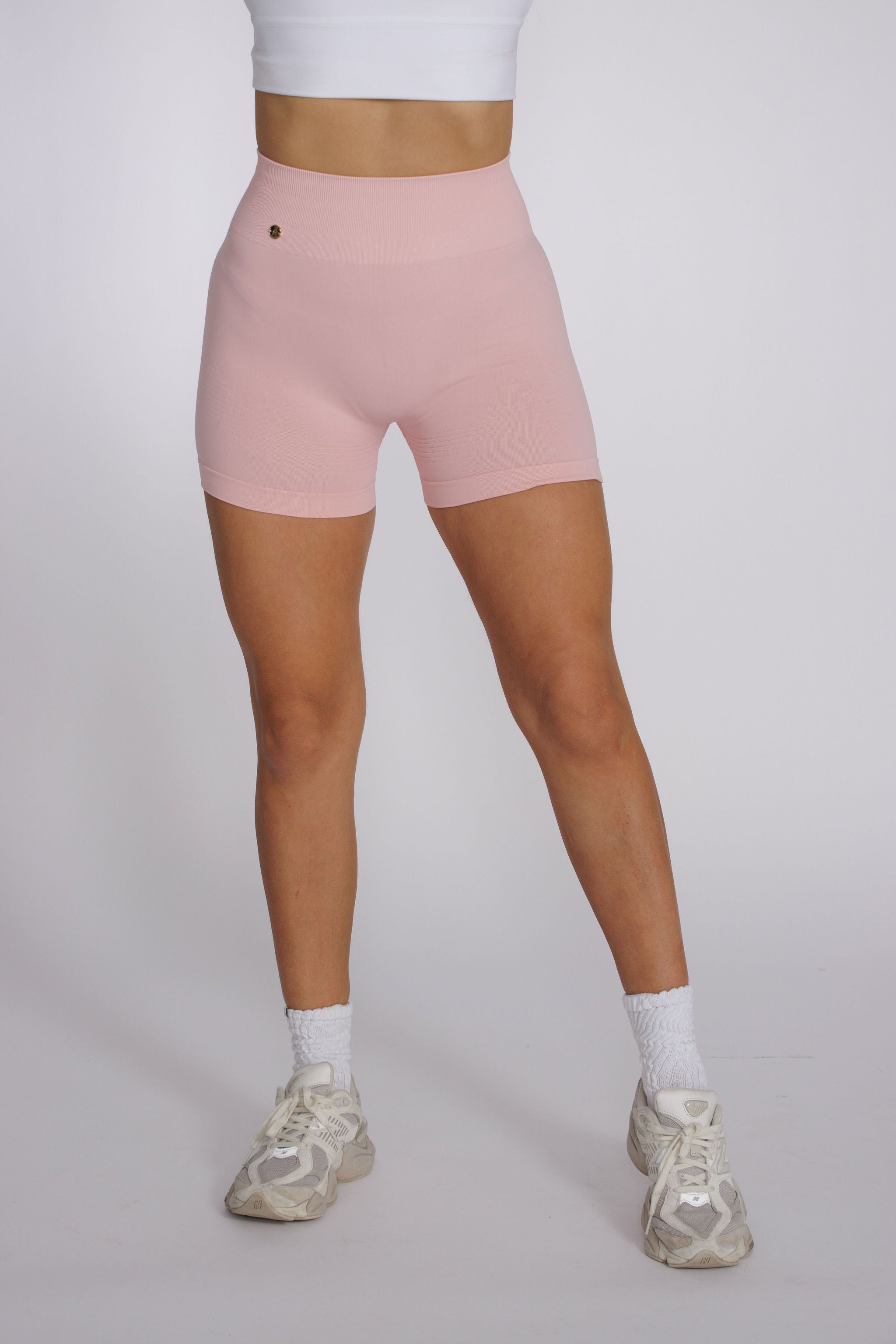 Formé Shorts - Strawberry Cream