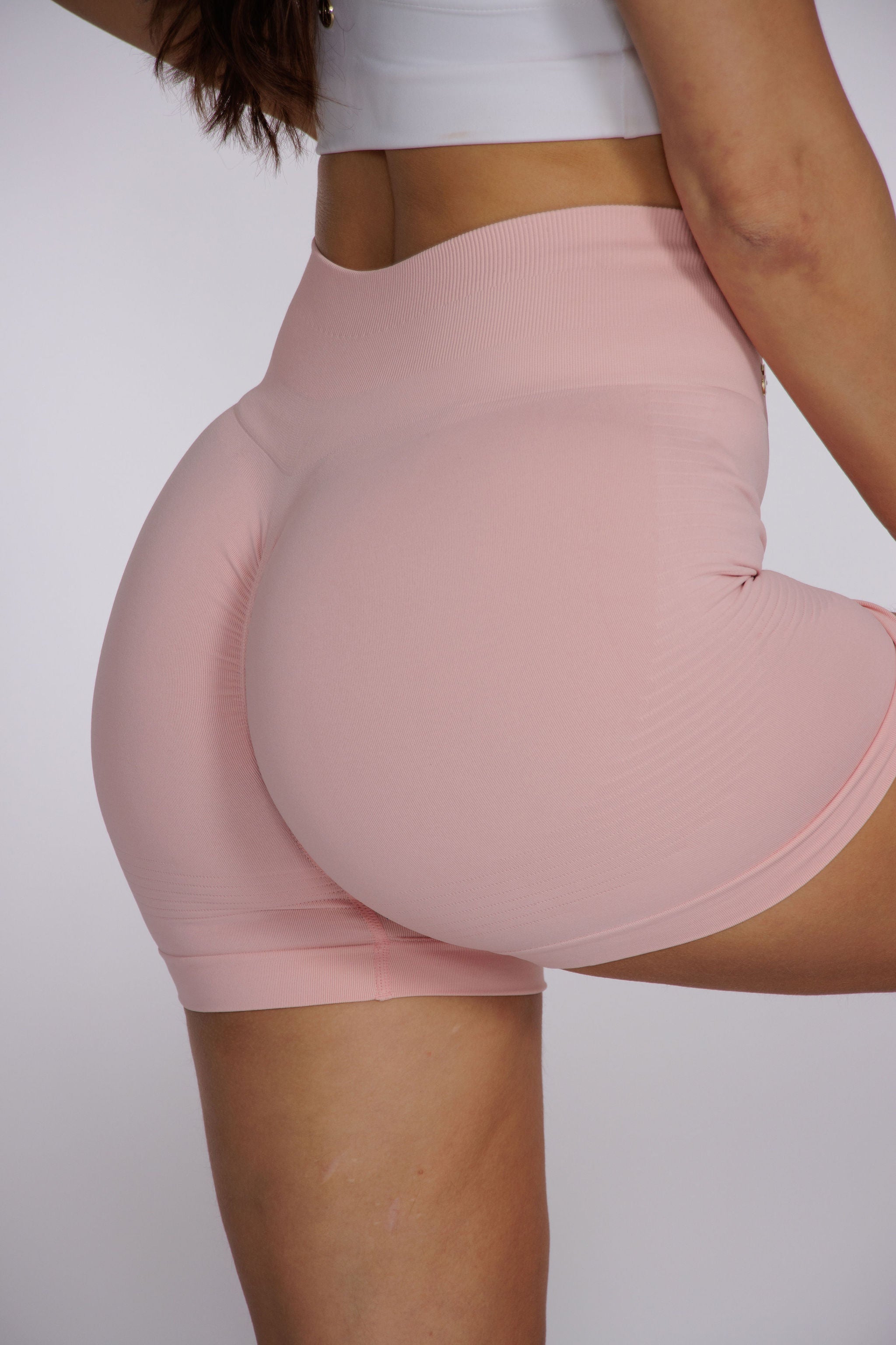 Formé Shorts - Strawberry Cream