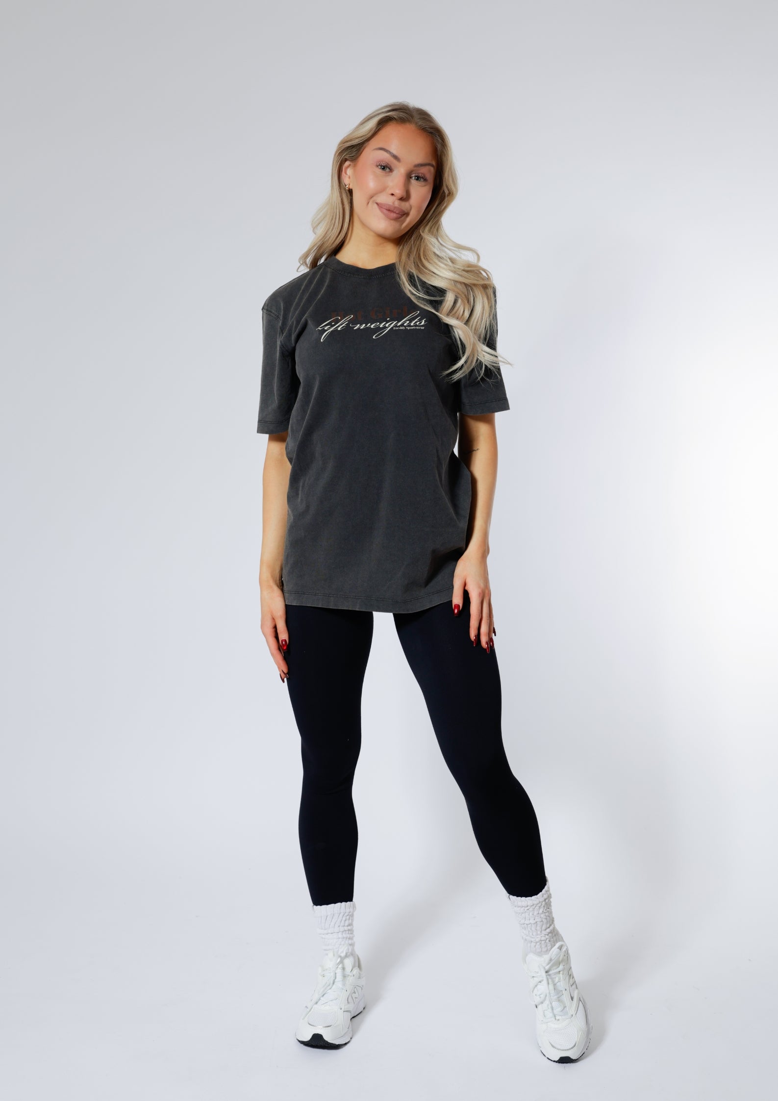 PUMP COVER OVERSIZED TEE - Hot Girls Lift Weights