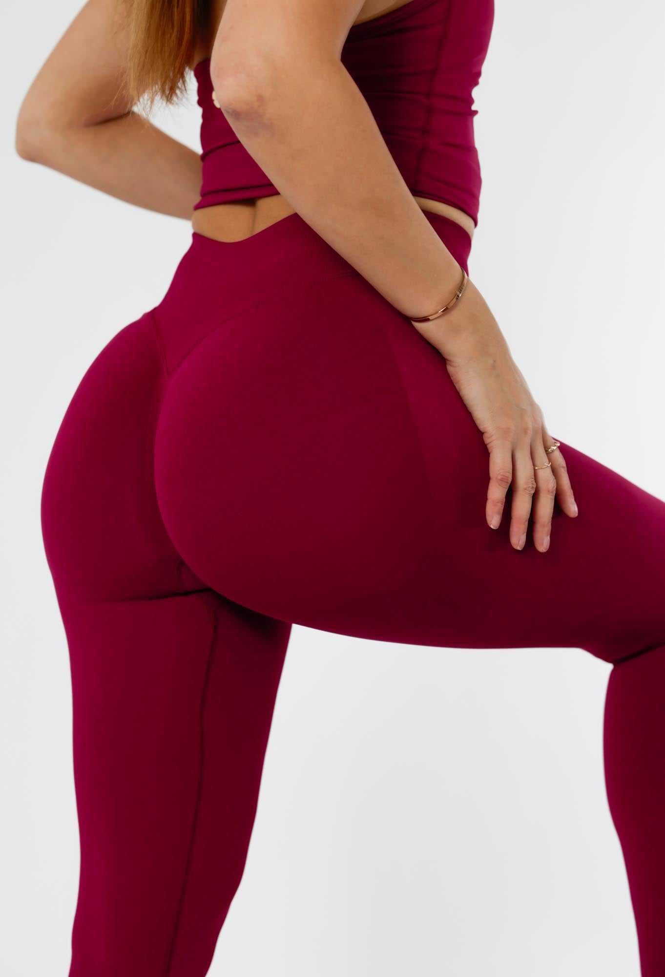 Peachy Mid-Rise Tights - Berry Red