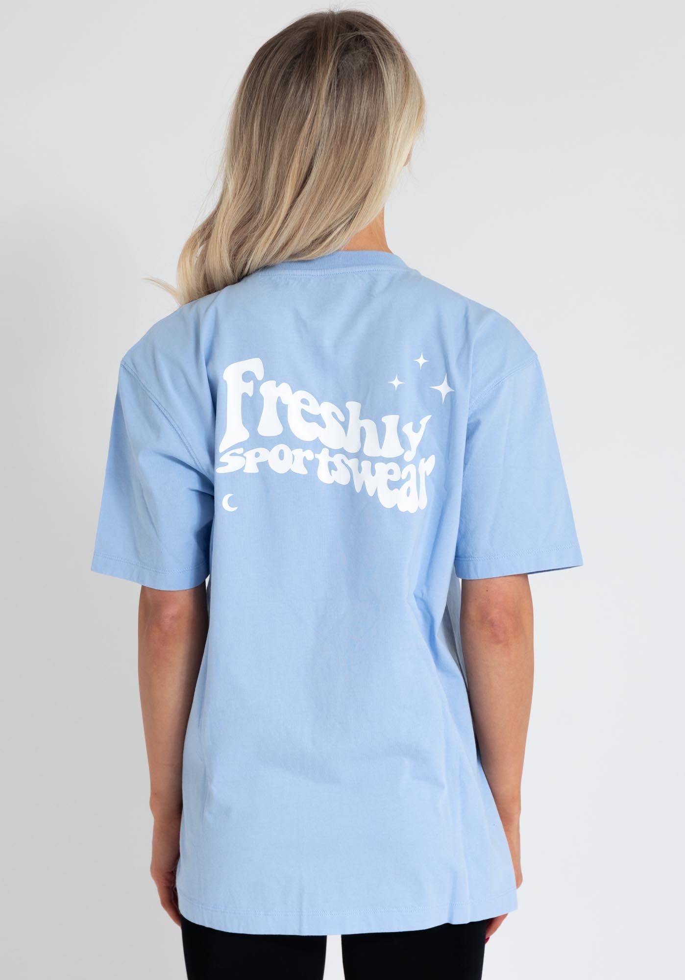 PUMP COVER OVERSIZED TEE - Soft Blue