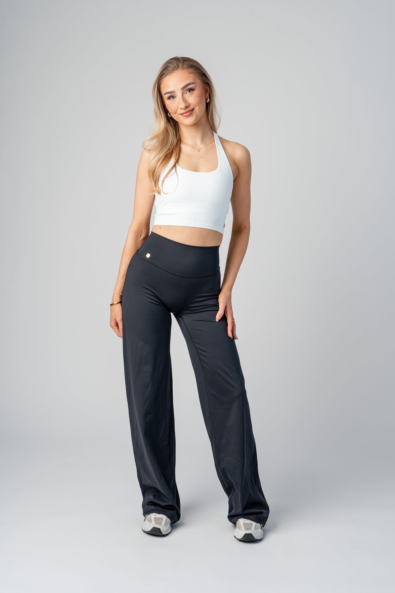 Core Straight Leg Pants - Black