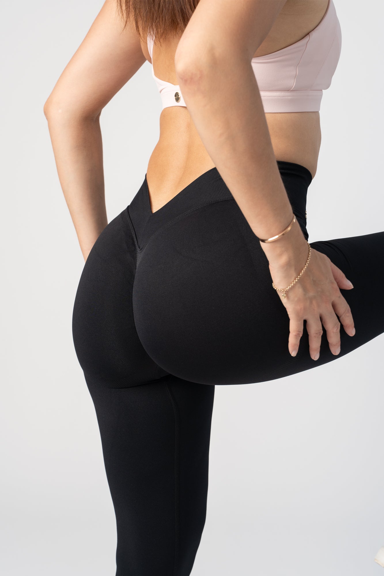 V-Waist Tights - Black
