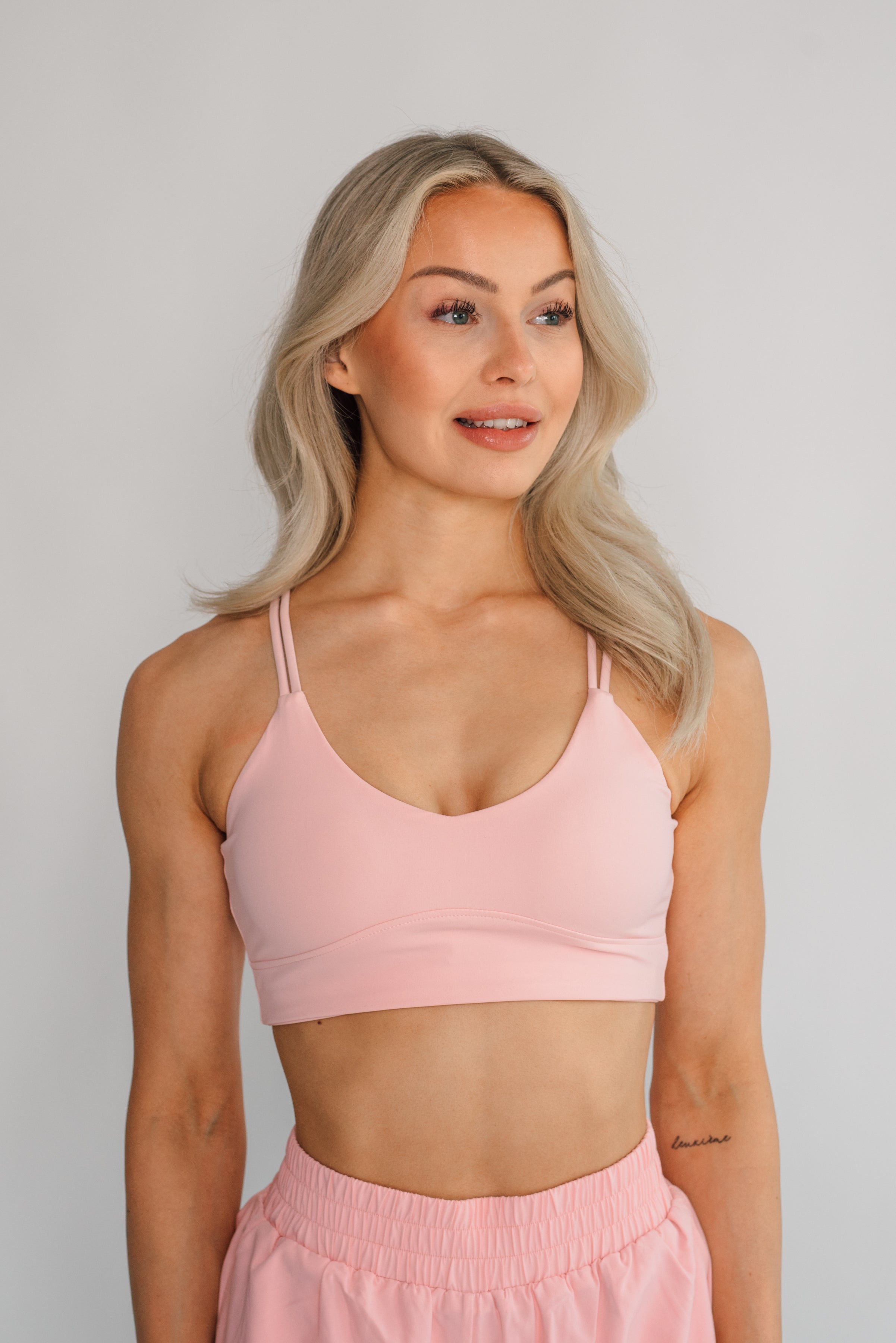 Active Top - Strawberry Cream