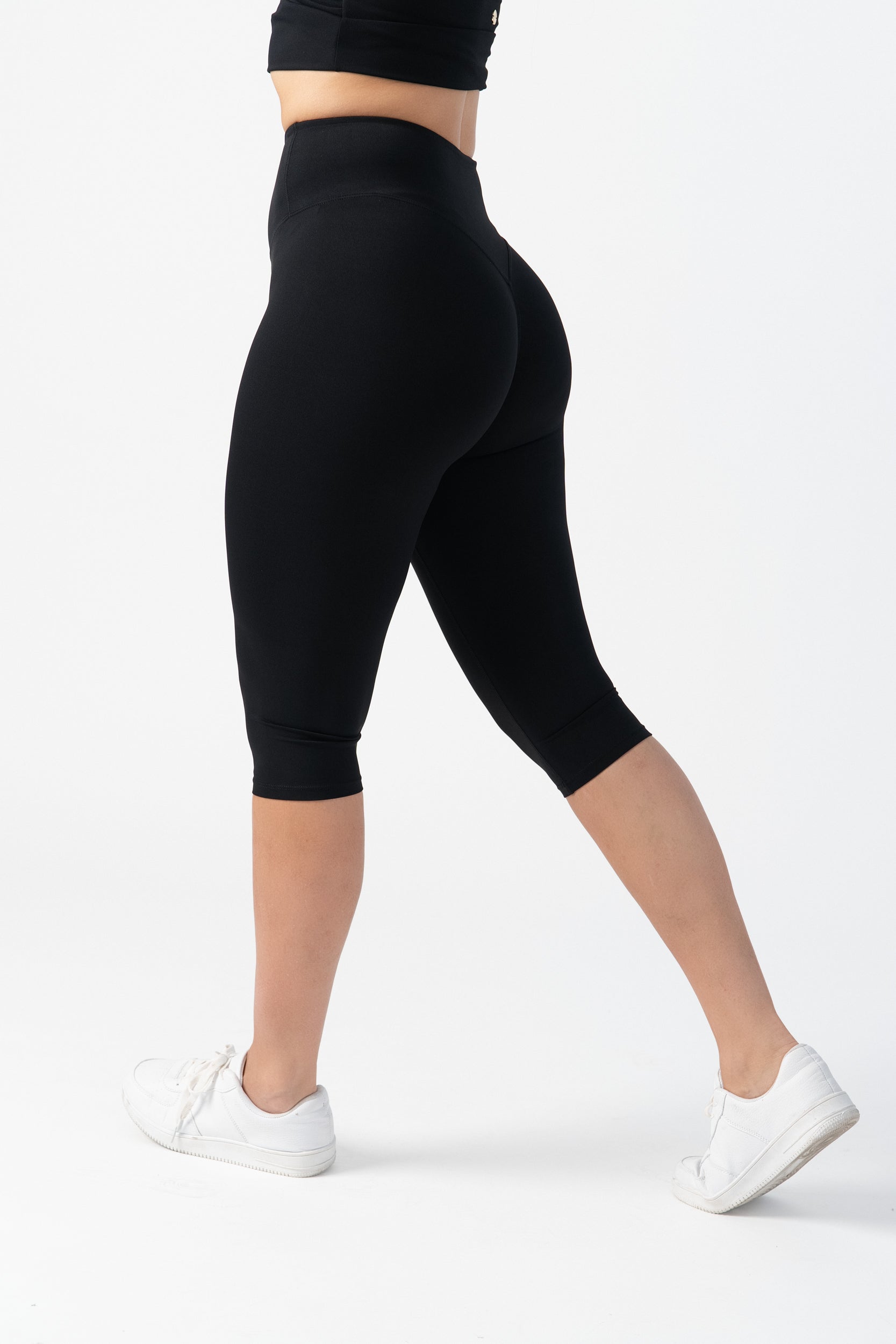 Core Capri Tights - Black