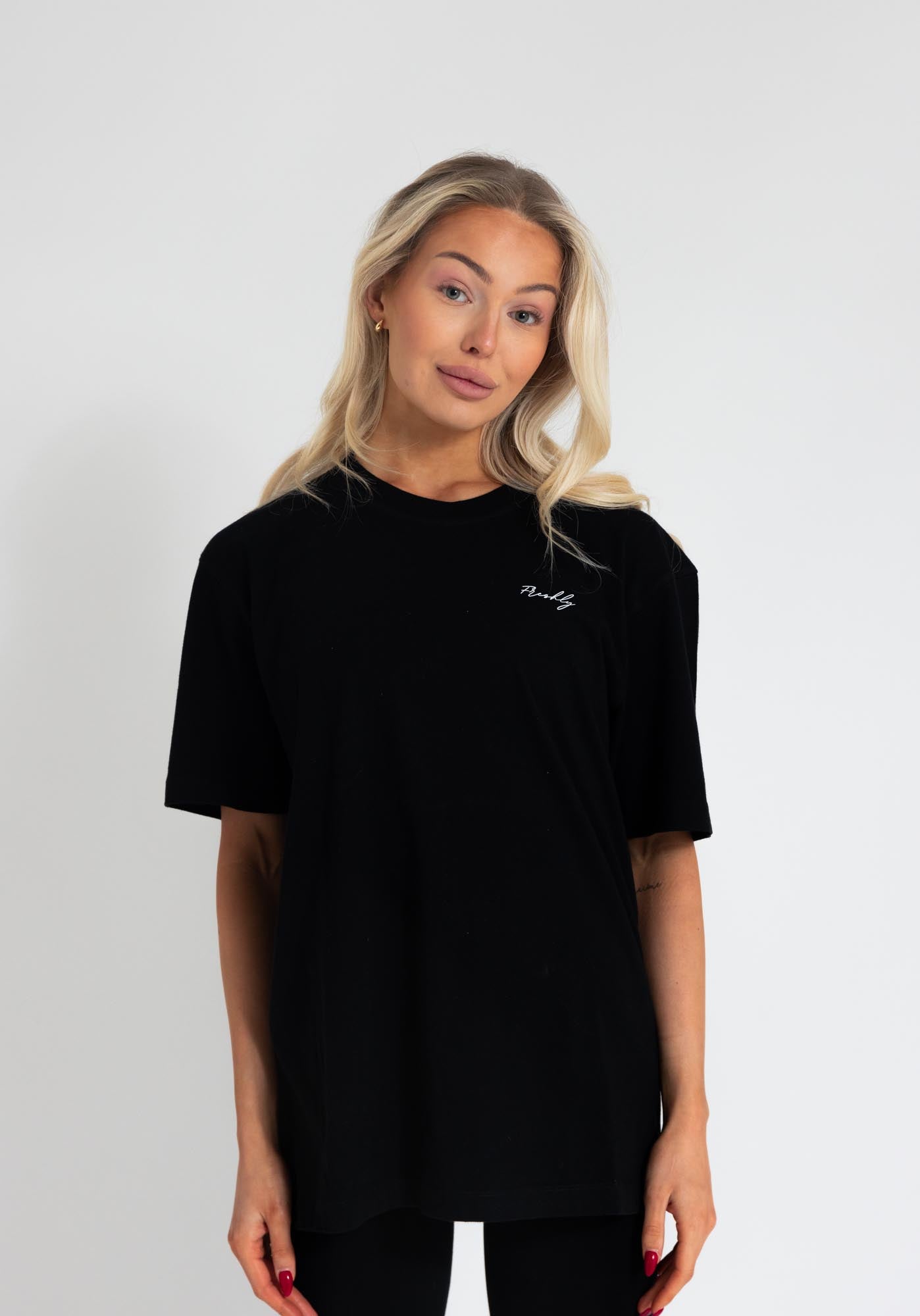 PUMP COVER OVERSIZED TEE - Deep Black