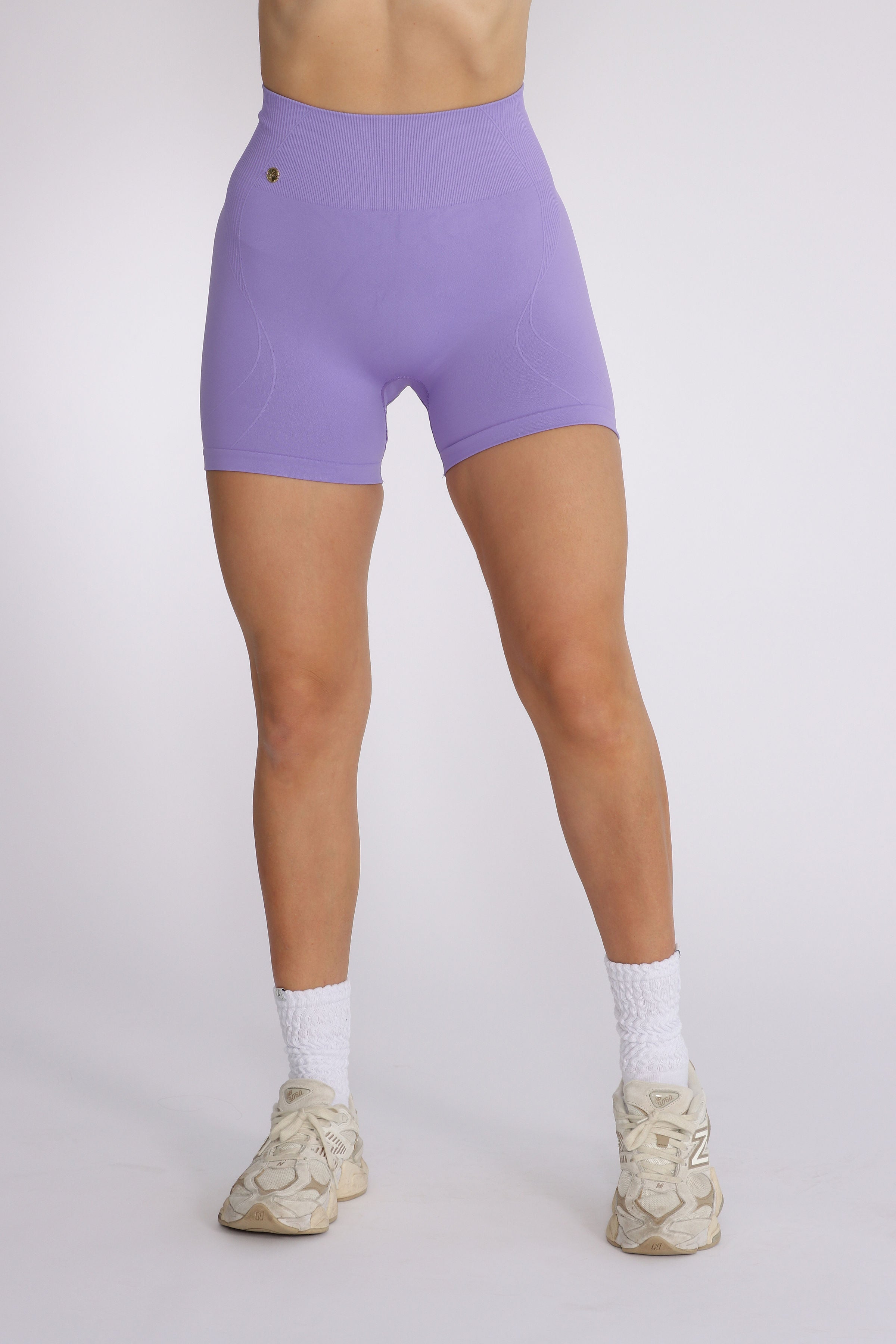 Evolve Contour Shorts - Bright Lilac