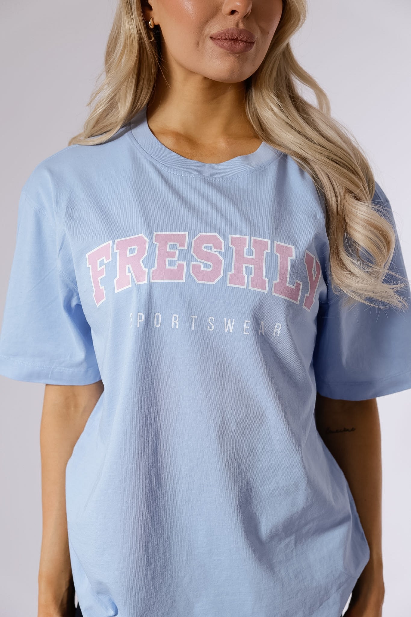 PUMP COVER OVERSIZED TEE - JERSEY PINK