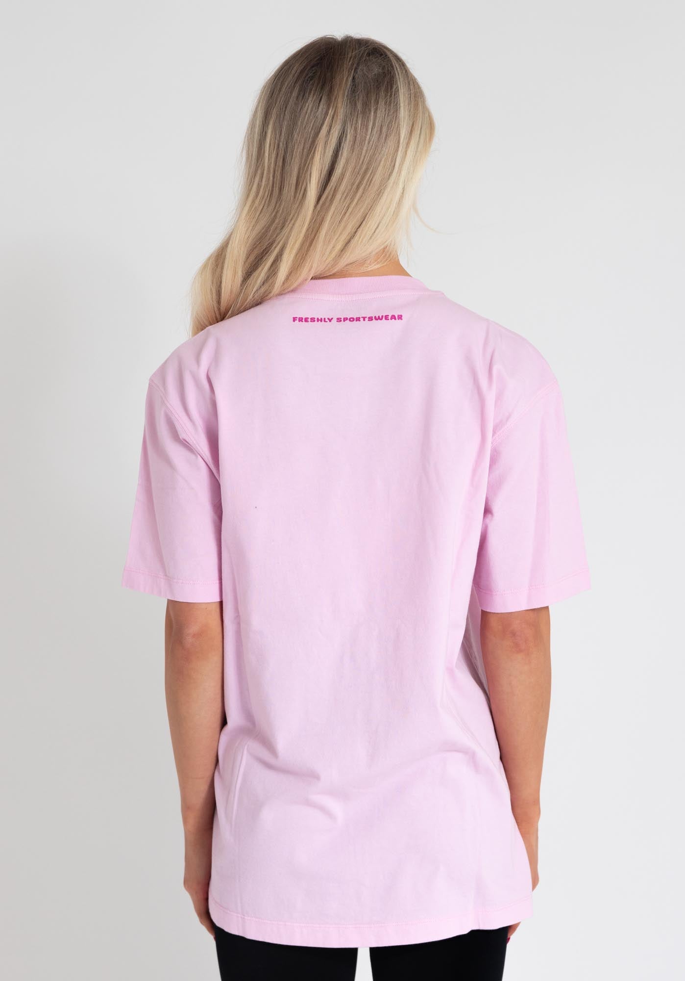 PUMP COVER OVERSIZED TEE - Sweet Pink