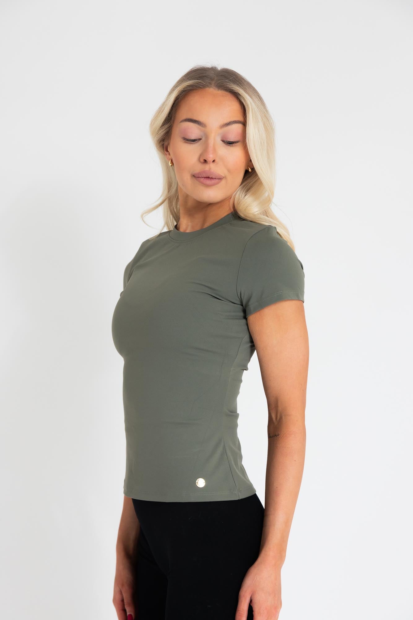 Sculpt T-shirt - Olive